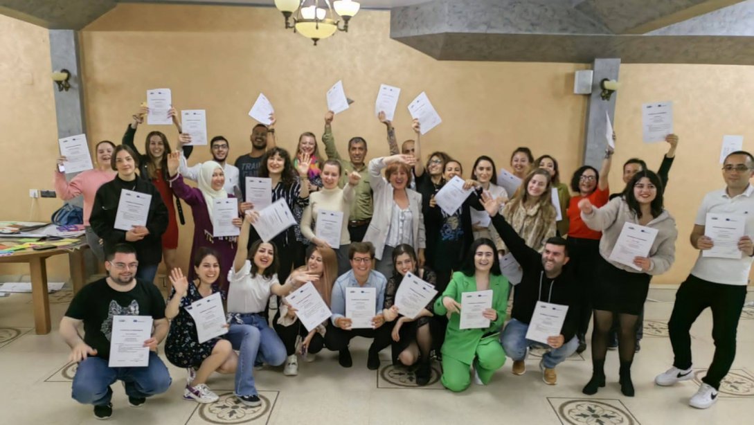 Overcomıng Prejudıce (OP) Projesi Eğitim Kursu için Romanya'daydık.